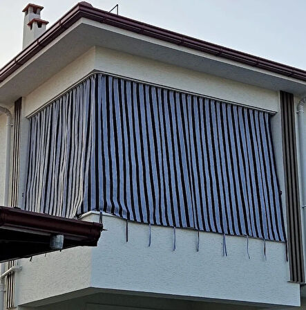 Siyah Gri Çizgili Su Geçirmez Kornişli Bağcıklı Balkon Perdesi Güneşlik Branda