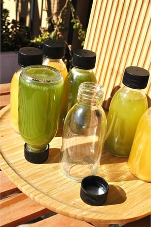 5 Adet 125 ml Cam Şişe Şeffaf Kilitli Sızdırmaz Siyah Kapaklı Meyve Suyu Detox