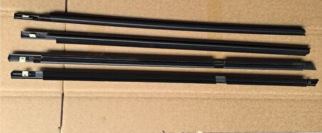 Suzuki Grand Vitara 2006-2012 5kapı Kapı Cam dış Sıyırıcı Fitil