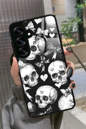 Samsung Galaxy A16 Uyumlu Kurukafa Tasarımlı Parlak Silikon Kılıf
