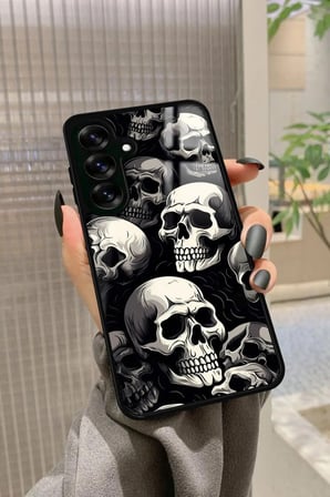 Samsung Galaxy A16 Uyumlu Kurukafa Tasarımlı Parlak Silikon Kılıf