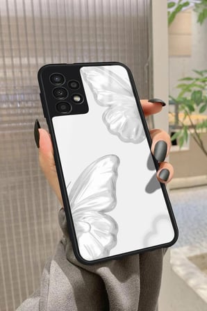 Samsung Galaxy A23 Uyumlu Beyaz Kelebek Tasarımlı Parlak Silikon Kılıf