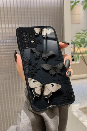 Samsung Galaxy A52 Uyumlu Siyah Kelebek Tasarımlı Parlak Silikon Kılıf
