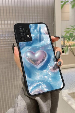 Samsung Galaxy A73 Uyumlu Simli Kalp Tasarımlı Parlak Silikon Kılıf