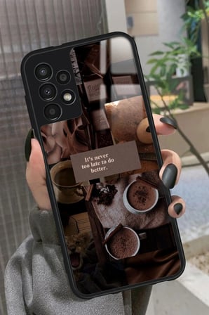 Samsung Galaxy A73 Uyumlu Kahverengi Poster Tasarımlı Parlak Silikon Kılıf