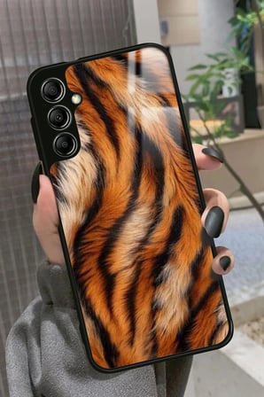 Samsung Galaxy M34 Uyumlu Sarı Leopar Tasarımlı Parlak Silikon Kılıf
