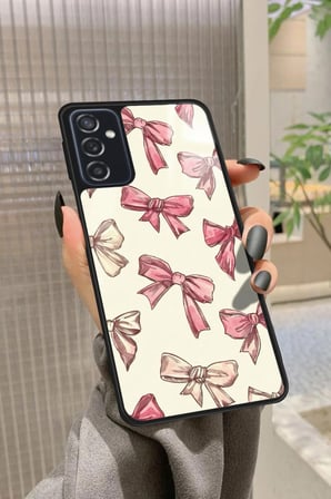 Samsung Galaxy M52 Uyumlu Pembe Kurdele Tasarımlı Parlak Silikon Kılıf