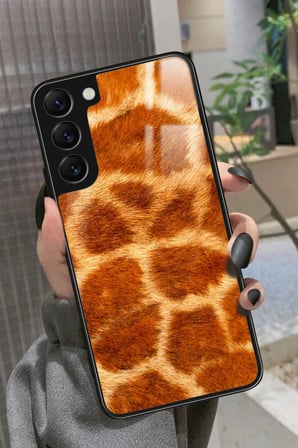 Samsung Galaxy S22 Uyumlu Sarı Leopar Tasarımlı Parlak Silikon Kılıf