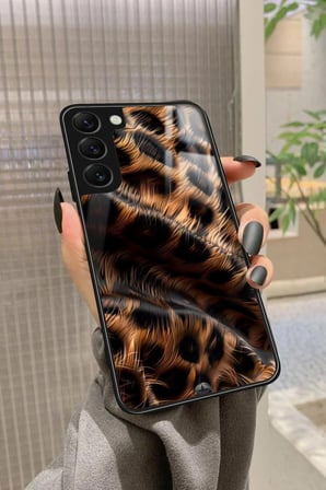 Samsung Galaxy S22 Uyumlu Kahverengi Leopar Tasarımlı Parlak Silikon Kılıf