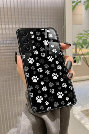 Samsung Galaxy S22 Uyumlu Siyah-Beyaz Kedi Patisi Tasarımlı Parlak Silikon Kılıf