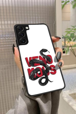 Samsung Galaxy S22 Uyumlu Veno Mous Tasarımlı Parlak Silikon Kılıf