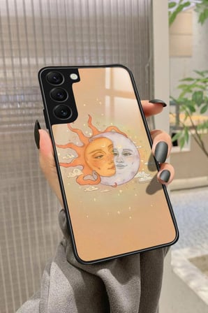 Samsung Galaxy S22 Uyumlu Güneş Tasarımlı Parlak Silikon Kılıf