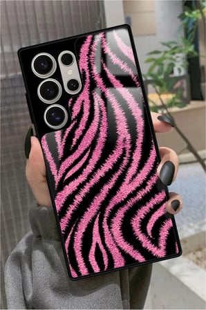 Samsung Galaxy S23 Ultra Uyumlu Pembe Zebra Tasarımlı Parlak Silikon Kılıf
