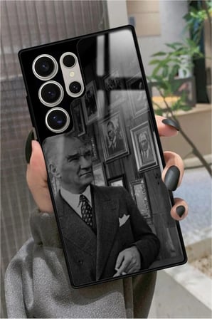Samsung Galaxy S23 Ultra Uyumlu Atatürk Tasarımlı Parlak Silikon Kılıf