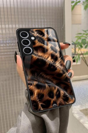 Samsung Galaxy S24 Uyumlu Kahverengi Leopar Tasarımlı Parlak Silikon Kılıf