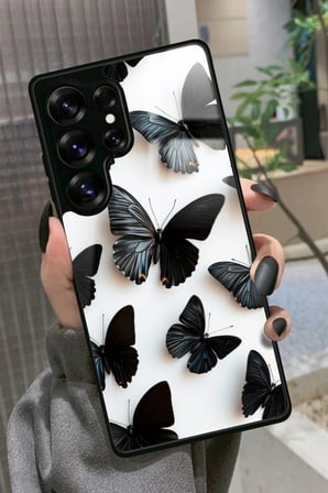 Samsung Galaxy S25 Ultra Uyumlu Siyah Kelebek Tasarımlı Parlak Silikon Kılıf