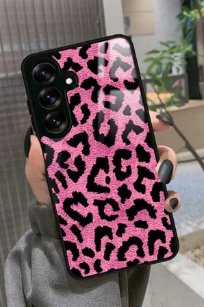 Samsung Galaxy S25 Uyumlu Pembe Leopar Tasarımlı Parlak Silikon Kılıf