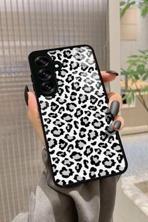 Samsung Galaxy S25 Uyumlu Leopar Tasarımlı Parlak Silikon Kılıf