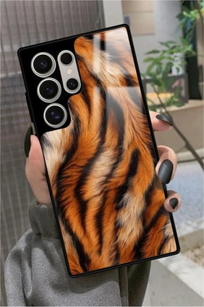 Samsung Galaxy S22 Ultra Uyumlu Sarı Leopar Tasarımlı Parlak Silikon Kılıf
