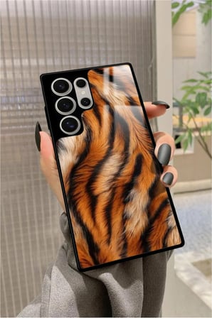 Samsung Galaxy S22 Ultra Uyumlu Sarı Leopar Tasarımlı Parlak Silikon Kılıf