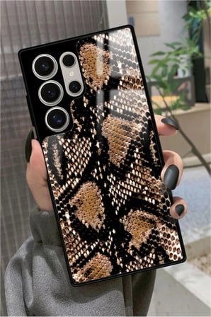Samsung Galaxy S22 Ultra Uyumlu Yılan Derisi Tasarımlı Parlak Silikon Kılıf