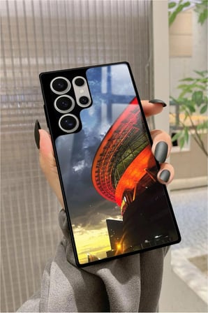 Samsung Galaxy S22 Ultra Uyumlu Stadyum Tasarımlı Parlak Silikon Kılıf
