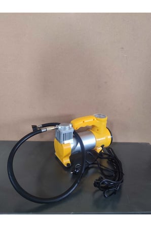 Profesyonel Metal Gövde Oto Hava Kompresörü 150 PSI Güçlü Lastik Şişirme Araba Bisiklet Top Şişirme