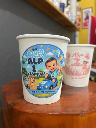 Firmaya Kişiye Özel Logo Baskı Tasarım Tek kullanımlık 7 Oz 200 Adet Karton Bardak
