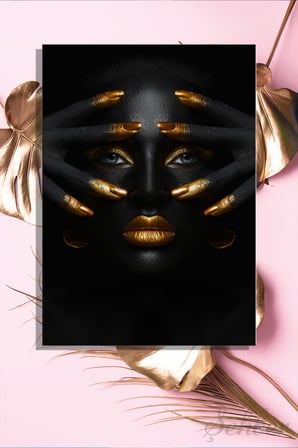 Dekoratif Dikey Kanvas Tablo Tekli Kuaför Güzellik Salonu Makyaj Nail Art Gold Efekt Kadın Portre