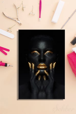 Dekoratif Dikey Kanvas Tablo Tekli Kuaför Güzellik Salonu Makyaj Nail Art Gold Efekt Kadın Portre