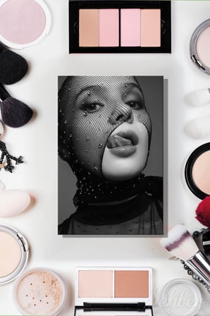 Dekoratif Dikey Kanvas Tablo Tekli Kuaför Güzellik Salonu Makyaj Nail Art Kadın Portre 1098
