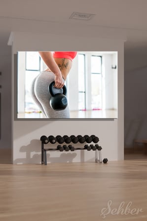 Kanvas Tablo Yatay Tekli Spor Salonu Fitness Egzersiz Kettlebell Antremanı Yapan Kadın 2311