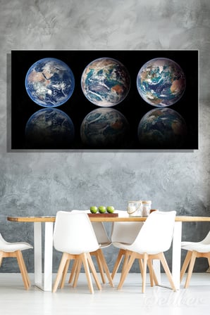 Kanvas Tablo Panoramik Yatay Tekli Ev Kafe Ofis Üç Farklı Dünya Küresi Sanatsal Tasarım 2589