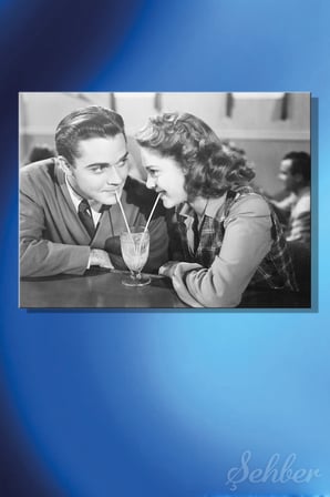 Yatay Kanvas Tablo Tekli Ev Kafe Ofis Siyah Beyaz Nostaljik Kafede Milkshake Paylaşan Çift 2792