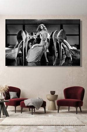 Kanvas Tablo Yatay Tekli Ev Kafe Ofis Siyah Beyaz Moda Fotoğraf Çekimi Poz Veren Kadın 2802