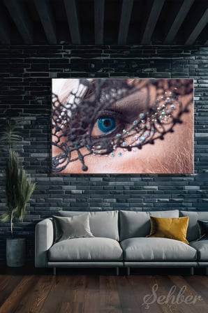 Mavi Gözlü Dantel Maskeli Renkli Kadın Fotoğrafı Yatay Kanvas Tablo Tekli Ev Kafe Ofis 3150