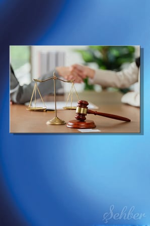 Adaleti Ve Uzlaşmayı Simgeleyen Bir Hukuk Ve Adalet Konsepti Yatay Kanvas Tablo 3871