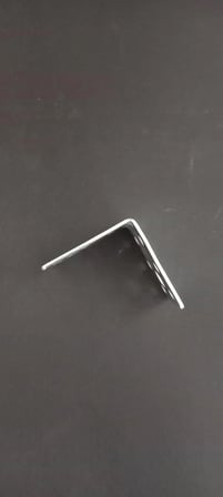 Serra No:9 L Tipi Metal Mobilya Köşebenti 2x35x50x50 mm 5 Adet Set