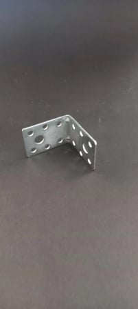 Serra No:9 L Tipi Metal Mobilya Köşebenti 2x35x50x50 mm 5 Adet Set