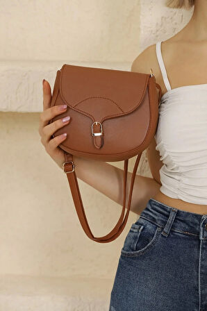 Ayarlanabilir Askılı Sade Ve Şık ve Ergonomik Çıtçıt Kapatmalı Çapraz Omuz Çantası