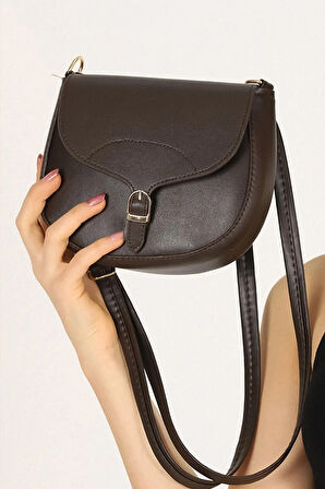 Ayarlanabilir Askılı Sade Ve Şık ve Ergonomik Çıtçıt Kapatmalı Çapraz Omuz Çantası