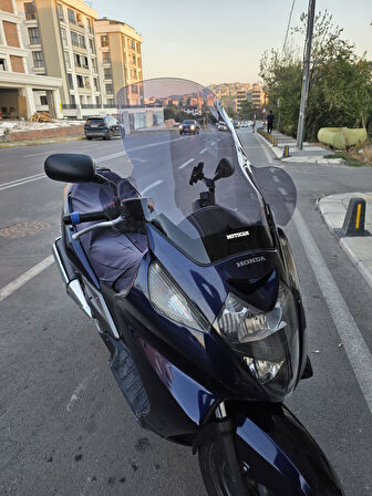 MOTOCAM Honda Silverwing FJS 400 Ön Cam 2001-2012 Model 68cm Füme Renkli 4mm ELCİKLİ