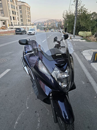 MOTOCAM Honda Silverwing FJS 400 Ön Cam 2001-2012 Model 68cm Şeffaf Renkli 4mm ELCİKLİ