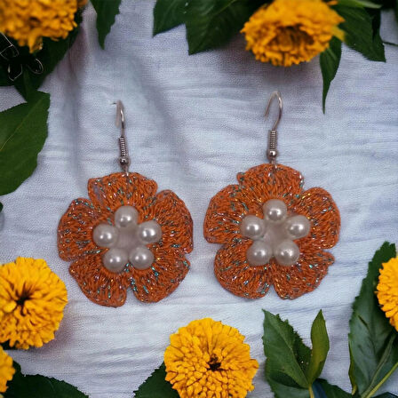 Örgü El Yapımı Simli Etnik Otantik Aesthetic Soft Vibes Vintage İnci Boncuklu Hediyelik Çiçek Turuncu Renk Küpe