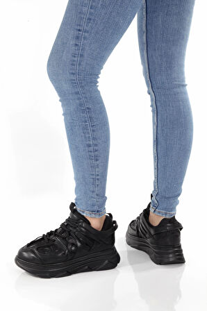 Kalın Tabanlı Bağcıklı Unisex Spor Ayakkabı