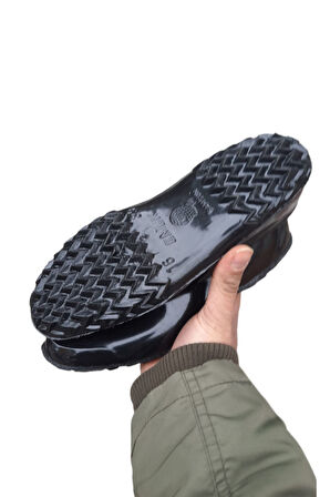 Siyah Mes Lastigi Kadin