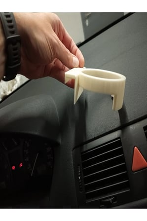 Skoda Fabia konsol BARDAKLIK SİYAH