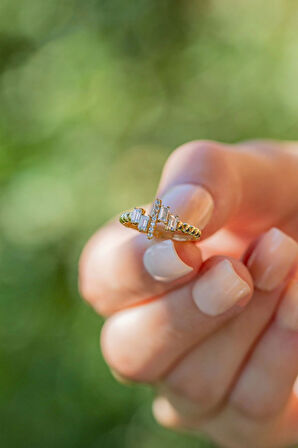 Kalp Atış Altın Yüzük