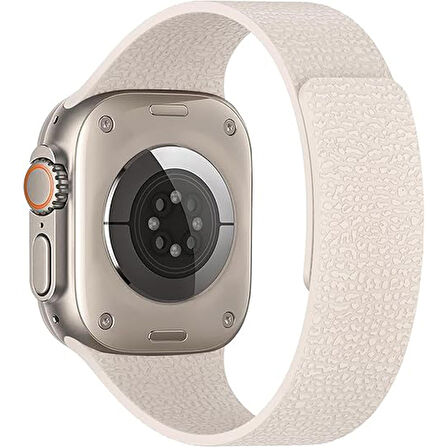 Apple Watch 2-3-4-5-6-7-8-10 & SE Uyumlu Manyetik Desenli Spor Silikon Kordon (38/40/41 & 42 mm)