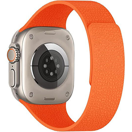 Apple Watch 2-3-4-5-6-7-8-10 & SE Uyumlu Manyetik Desenli Spor Silikon Kordon (38/40/41 & 42 mm)